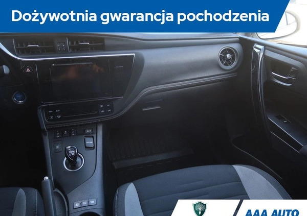 Toyota Auris cena 70000 przebieg: 81093, rok produkcji 2017 z Lubomierz małe 191